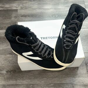 Tretorn High-Top Cozy Black Vintage White Sneakers